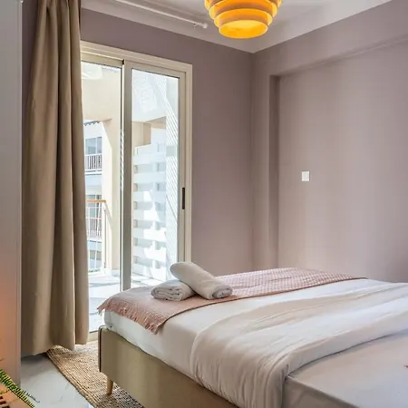 Sundrop - 1-bedroom W Terrace In Apartment Larnaka